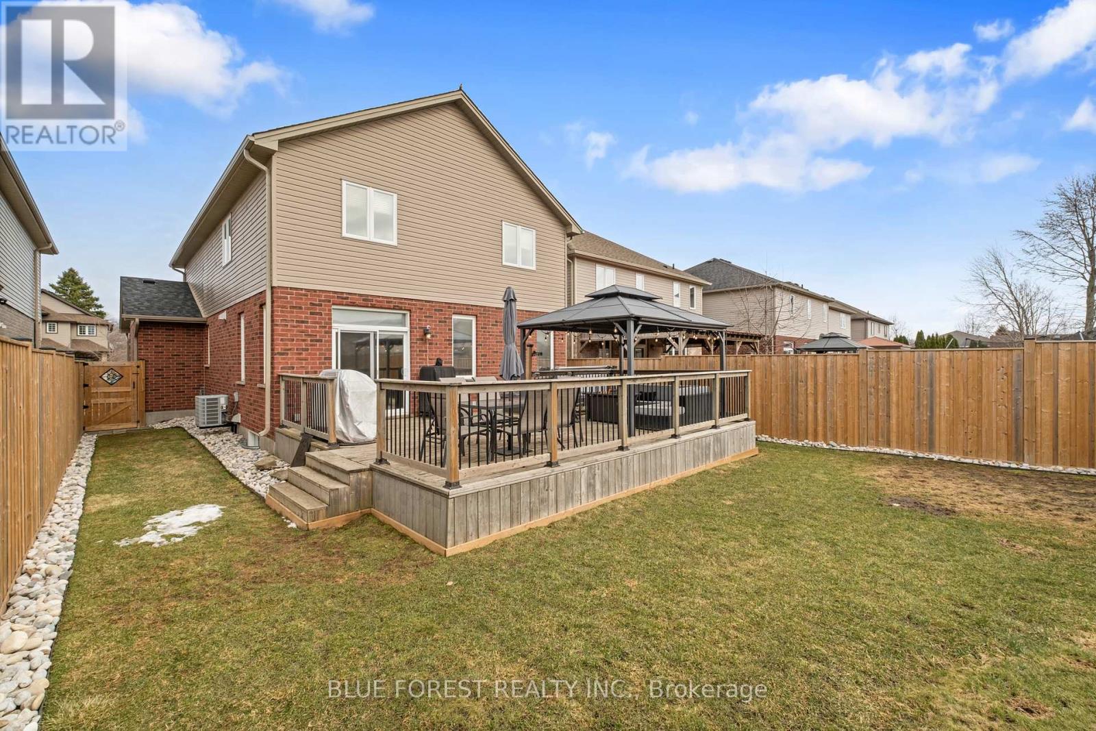 1809 Jubilee Drive, London North, Ontario  N6G 0H5 - Photo 35 - X12911758
