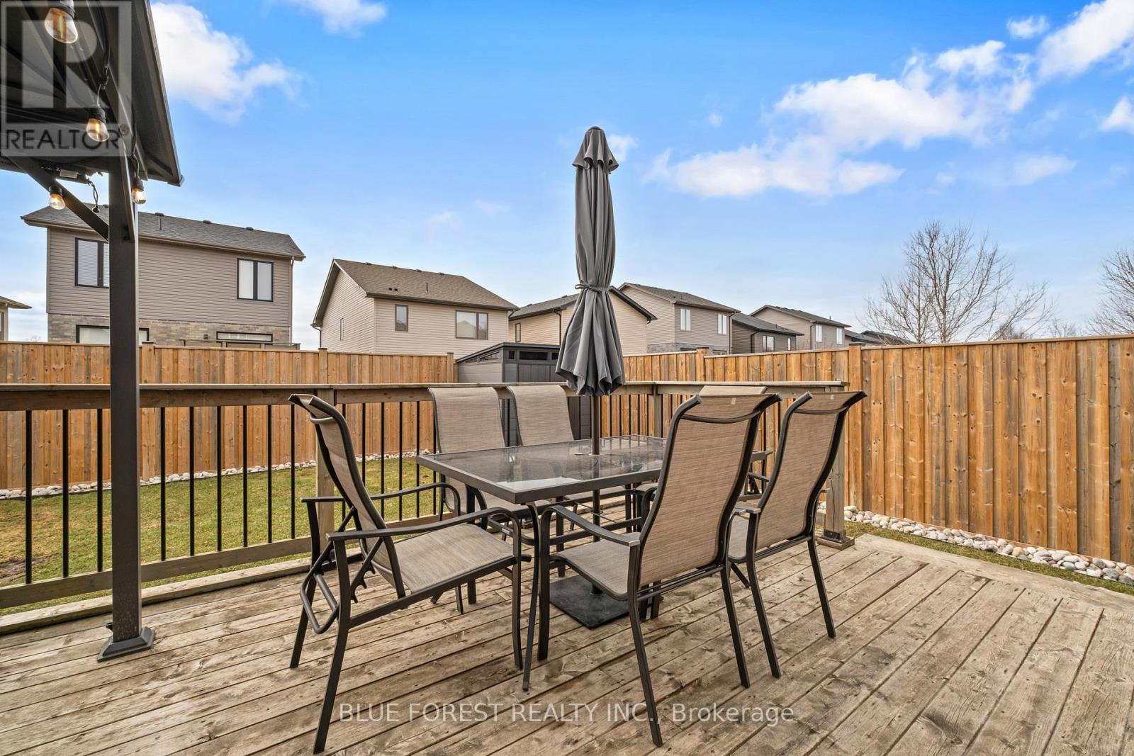 1809 Jubilee Drive, London North, Ontario  N6G 0H5 - Photo 36 - X12911758