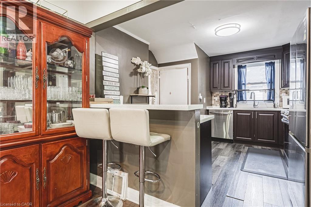 5 West 3rd Street, Hamilton, Ontario  L9C 3J5 - Photo 7 - 40810614