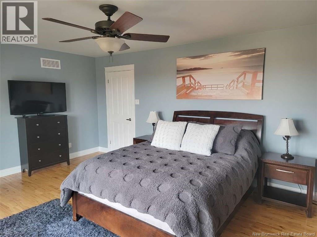 1135 Mercury Street, Bathurst, New Brunswick  E2A 2J4 - Photo 15 - NB128697