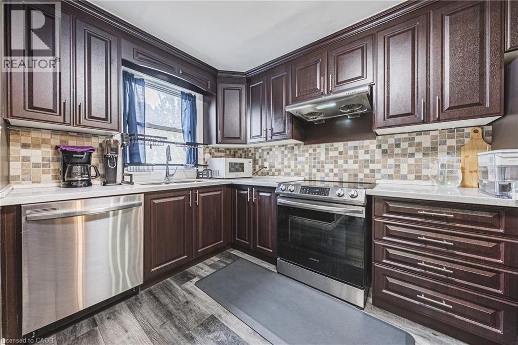 5 West 3rd Street, Hamilton, Ontario  L9C 3J5 - Photo 5 - 40810614