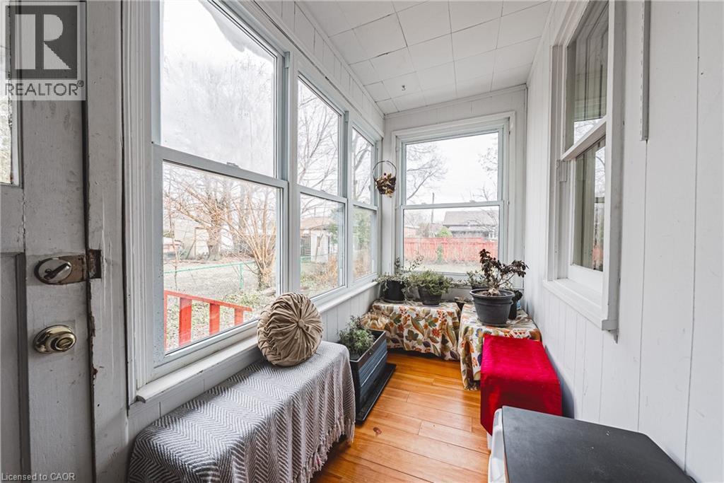 5 West 3rd Street, Hamilton, Ontario  L9C 3J5 - Photo 13 - 40810614