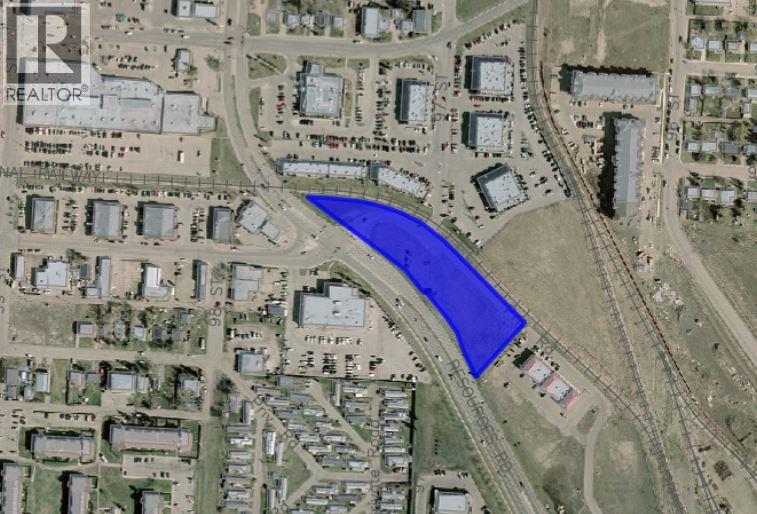 9710 97 Avenue, Grande Prairie, Alberta  T8V 8H5 - Photo 2 - A2208477