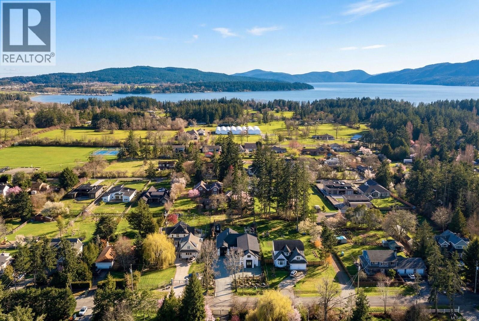 839 Clayton Rd, North Saanich, British Columbia  V8L 5M3 - Photo 43 - 1029059