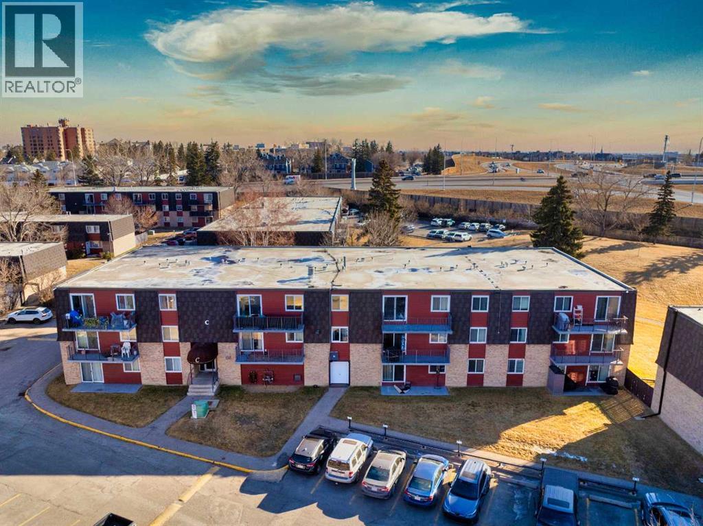22c, 80 Galbraith Drive Sw, Calgary, Alberta  T3E 4Z6 - Photo 24 - A2284325
