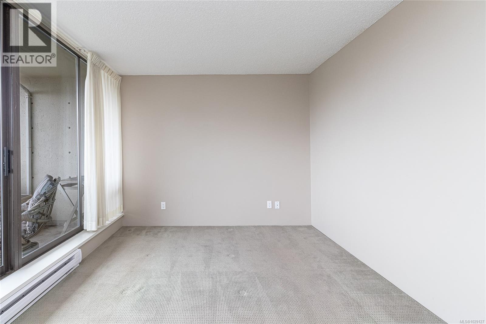 301 9805 Second St, Sidney, British Columbia  V8L 4T9 - Photo 14 - 1029127