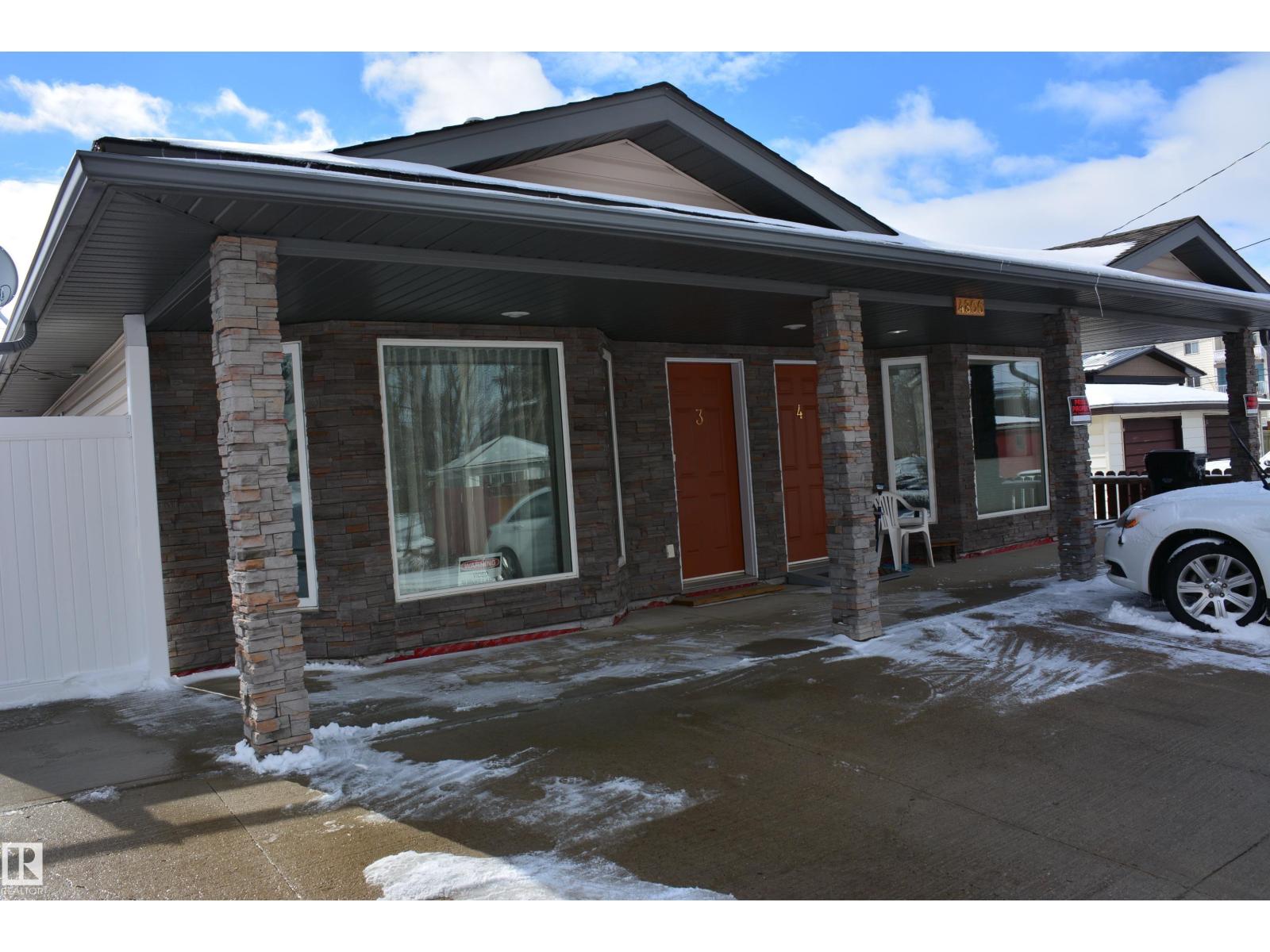 #3 4806 51 AV, barrhead, Alberta