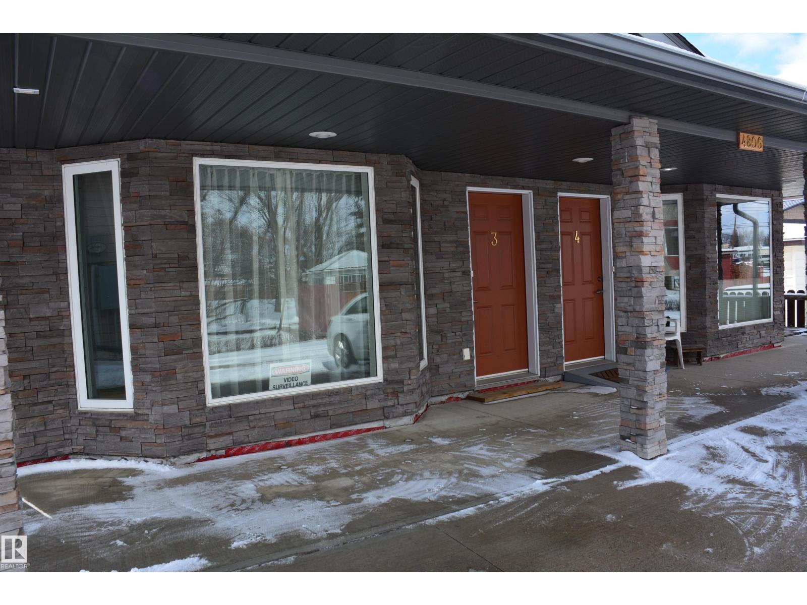 #3 4806 51 Av, Barrhead, Alberta  T7N 1H1 - Photo 2 - E4478731