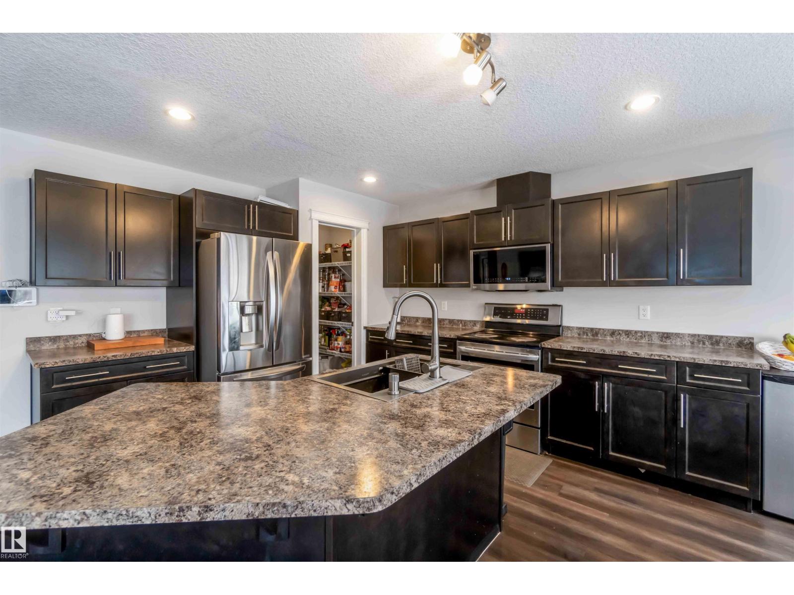 12232 167b Av Nw, Edmonton, Alberta  T5X 0G7 - Photo 11 - E4478732