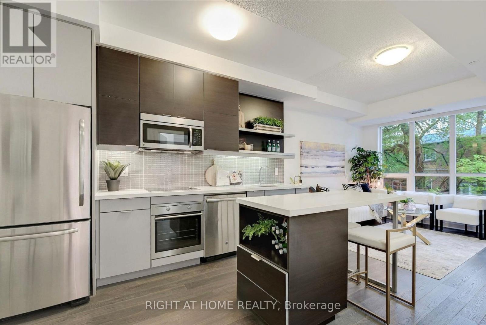 228 - 399 Spring Garden Avenue, Toronto, Ontario  M2N 3H6 - Photo 6 - C12911752