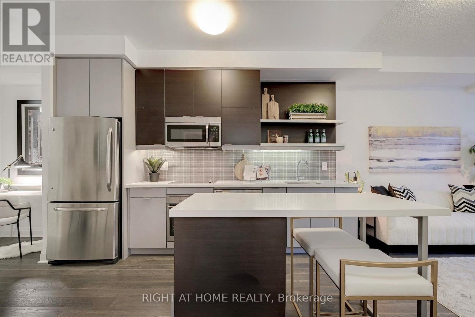 228 - 399 Spring Garden Avenue, Toronto, Ontario  M2N 3H6 - Photo 7 - C12911752