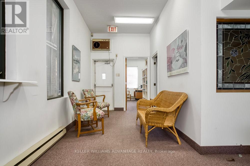 157 Gerrard Street E, Toronto, Ontario  M5A 2E4 - Photo 10 - C12911756