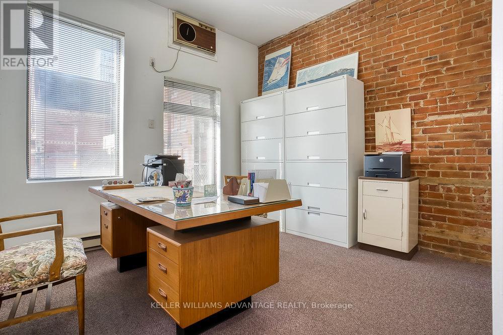 157 Gerrard Street E, Toronto, Ontario  M5A 2E4 - Photo 17 - C12911756