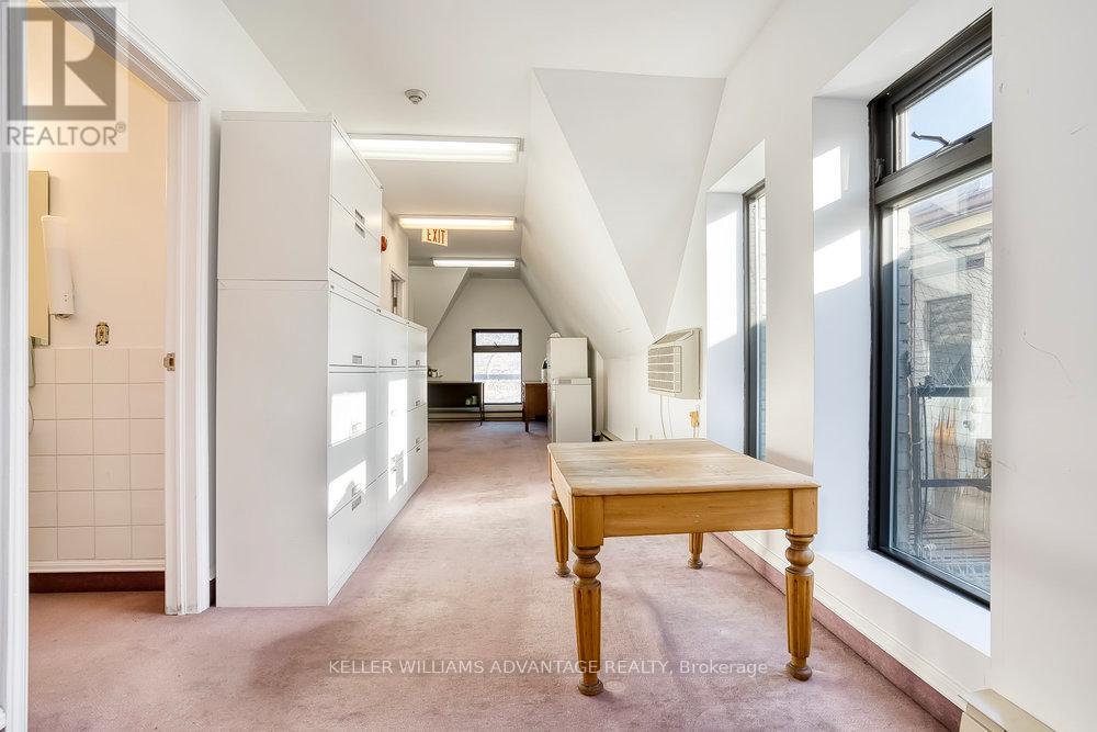 157 Gerrard Street E, Toronto, Ontario  M5A 2E4 - Photo 41 - C12911756