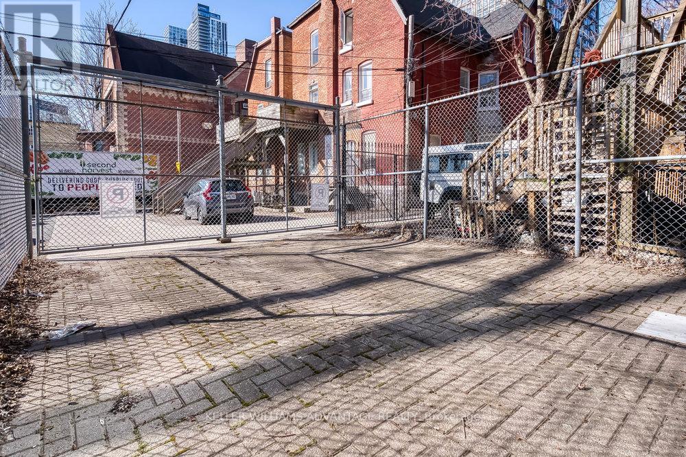 157 Gerrard Street E, Toronto, Ontario  M5A 2E4 - Photo 49 - C12911756