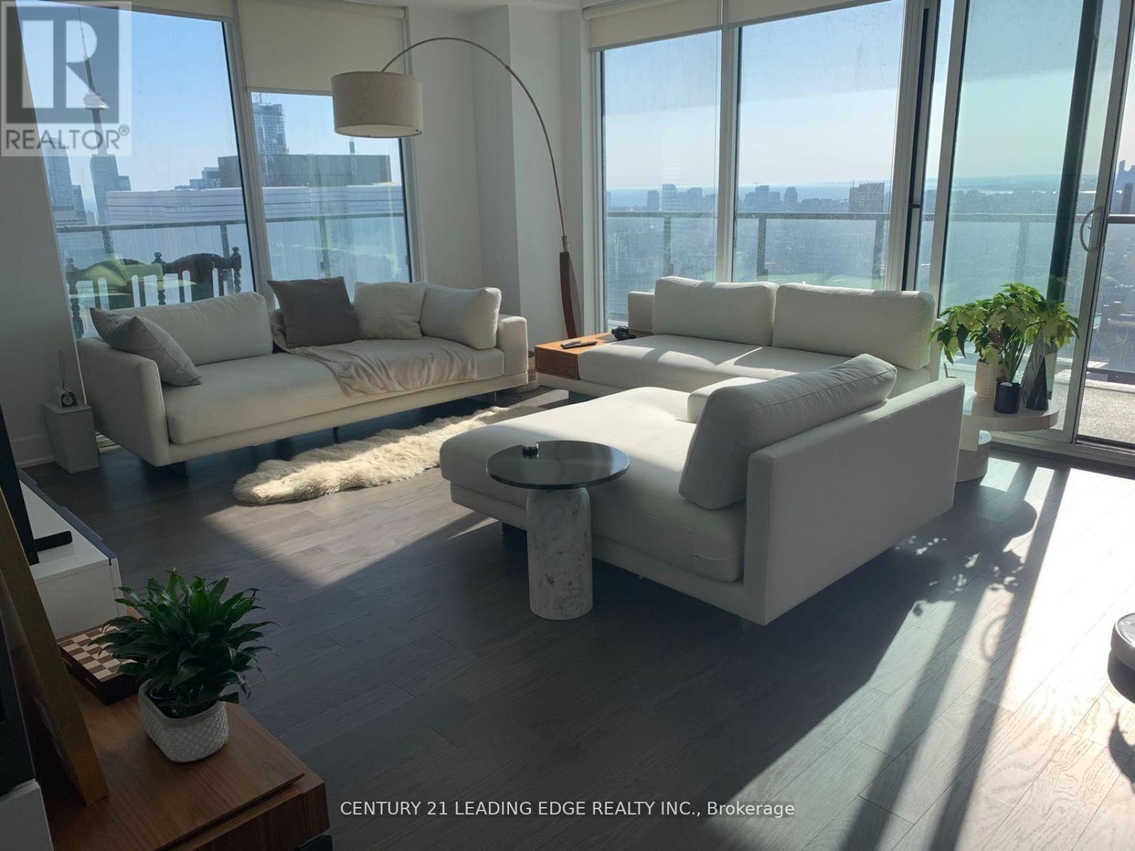 3303 - 955 Bay Street, Toronto (Bay Street Corridor), Ontario  M5S 0C6 - Photo 3 - C12911774