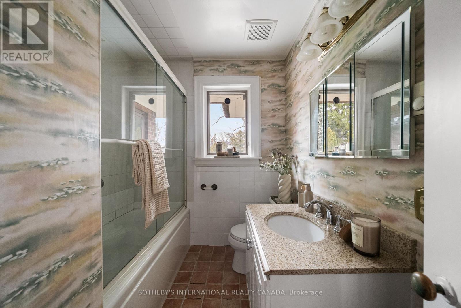 95 Highbourne Road, Toronto, Ontario  M5P 2J5 - Photo 35 - C12911866