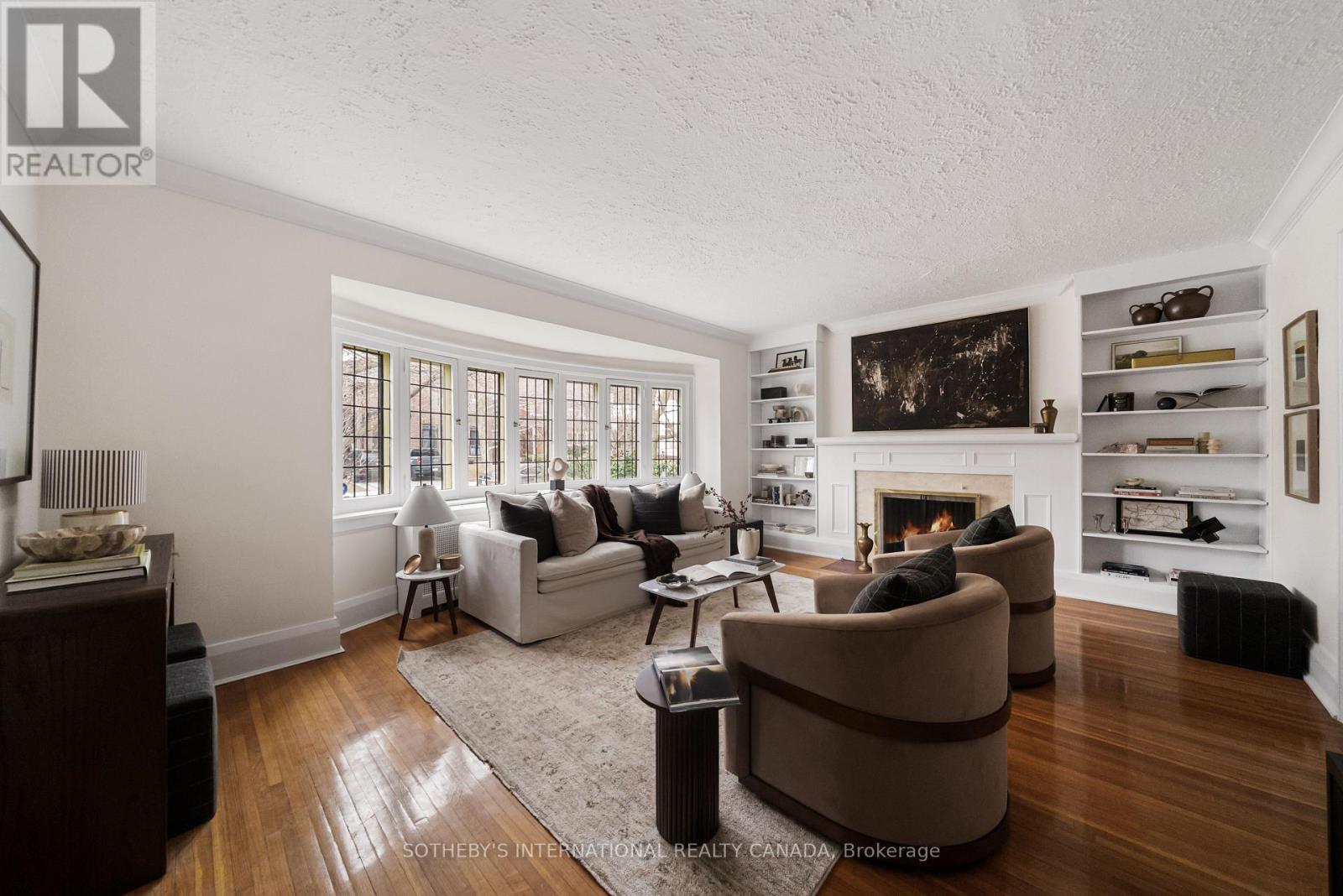 95 Highbourne Road, Toronto, Ontario  M5P 2J5 - Photo 5 - C12911866