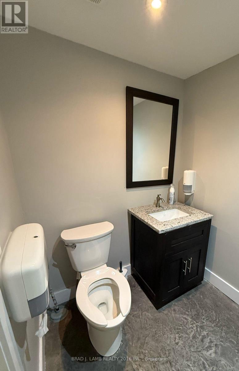 588 Richmond Street W, Toronto (Waterfront Communities), Ontario  M5V 1Y9 - Photo 8 - C12911870