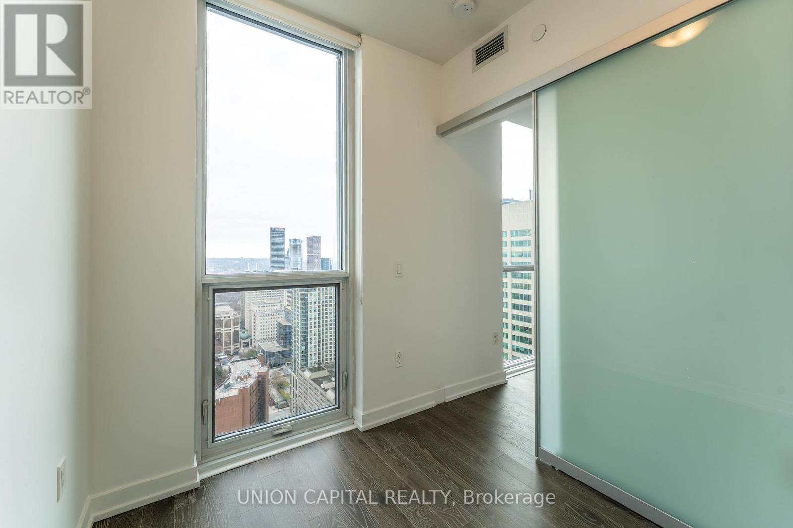 3709 - 1 Yorkville Avenue, Toronto, Ontario  M4W 0B1 - Photo 10 - C12911888