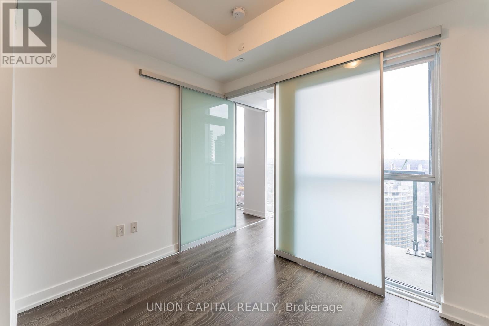 3709 - 1 Yorkville Avenue, Toronto, Ontario  M4W 0B1 - Photo 8 - C12911888