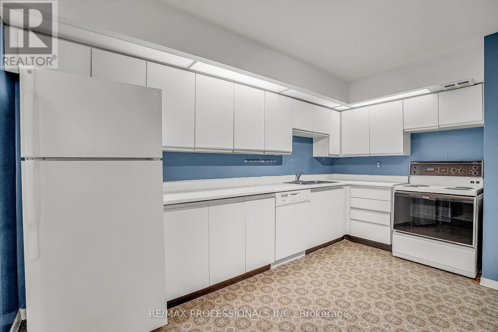 2005 - 33 Elmhurst Avenue, Toronto, Ontario  M2N 6G8 - Photo 17 - C12911936