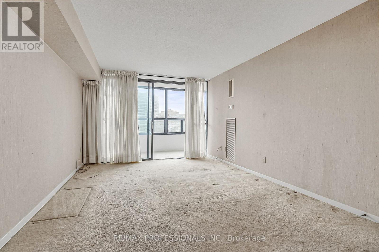 2005 - 33 Elmhurst Avenue, Toronto, Ontario  M2N 6G8 - Photo 22 - C12911936