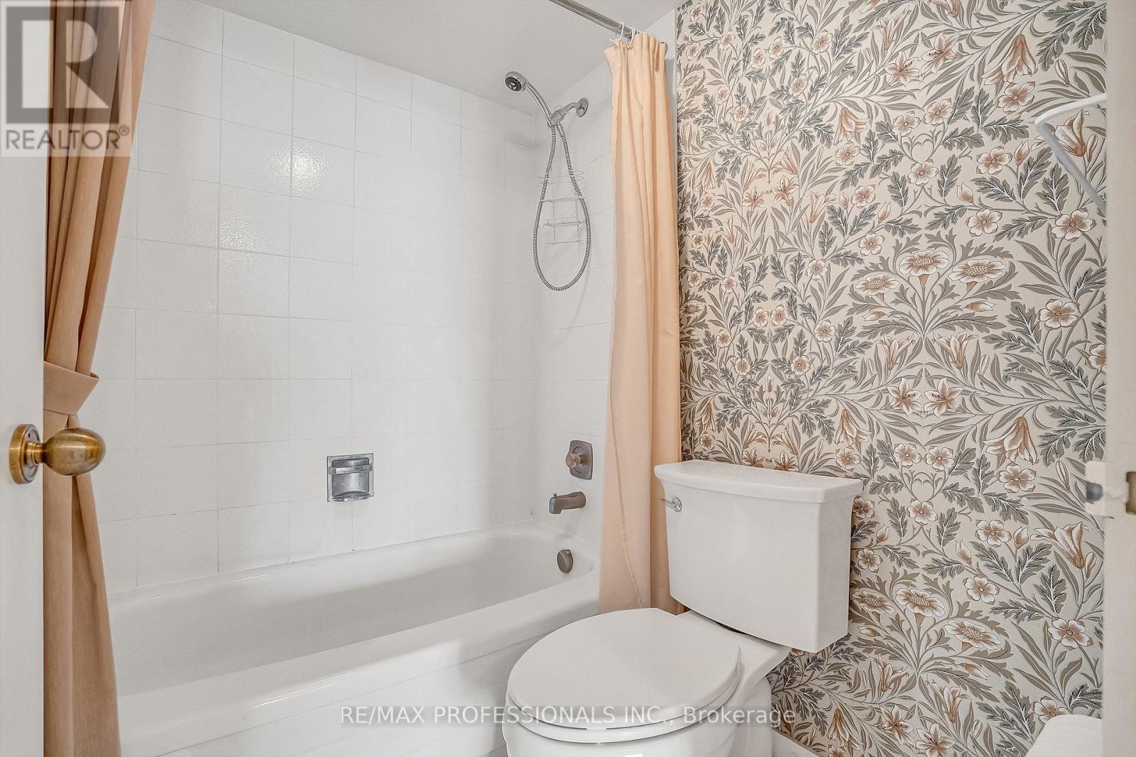 2005 - 33 Elmhurst Avenue, Toronto, Ontario  M2N 6G8 - Photo 27 - C12911936