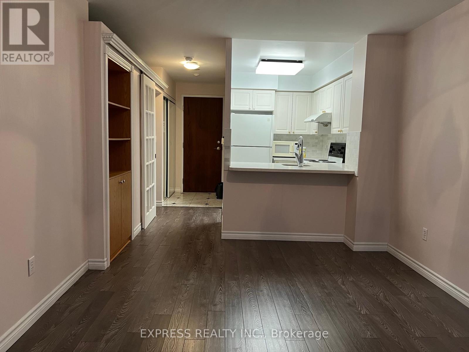 103 - 8 Pemberton Avenue, Toronto, Ontario  M2M 4K8 - Photo 2 - C12911938