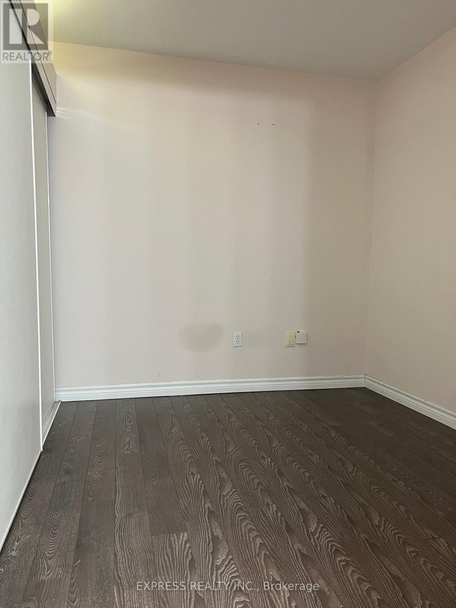 103 - 8 Pemberton Avenue, Toronto, Ontario  M2M 4K8 - Photo 3 - C12911938