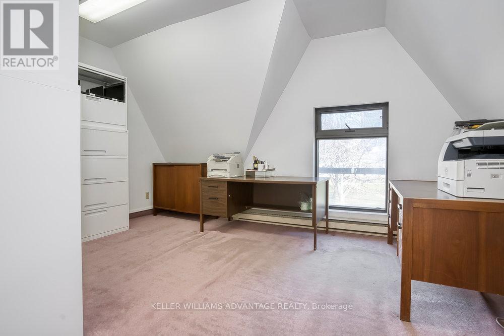 157 Gerrard Street E, Toronto, Ontario  M5A 2E4 - Photo 36 - C12911942