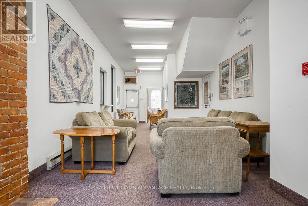 157 Gerrard Street E, Toronto, Ontario  M5A 2E4 - Photo 8 - C12911942