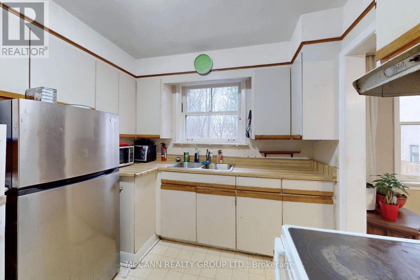 143 Horsham Avenue, Toronto, Ontario  M2N 2A3 - Photo 13 - C12911954