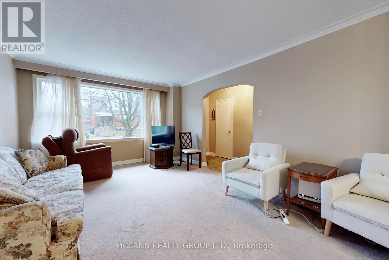 143 Horsham Avenue, Toronto, Ontario  M2N 2A3 - Photo 5 - C12911954