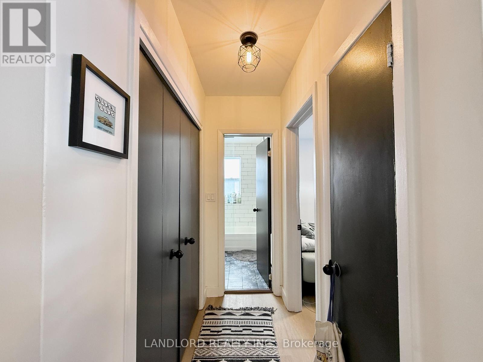 102 - 111 Craydon Road, Whitby, Ontario  L1N 2B5 - Photo 11 - E12911884