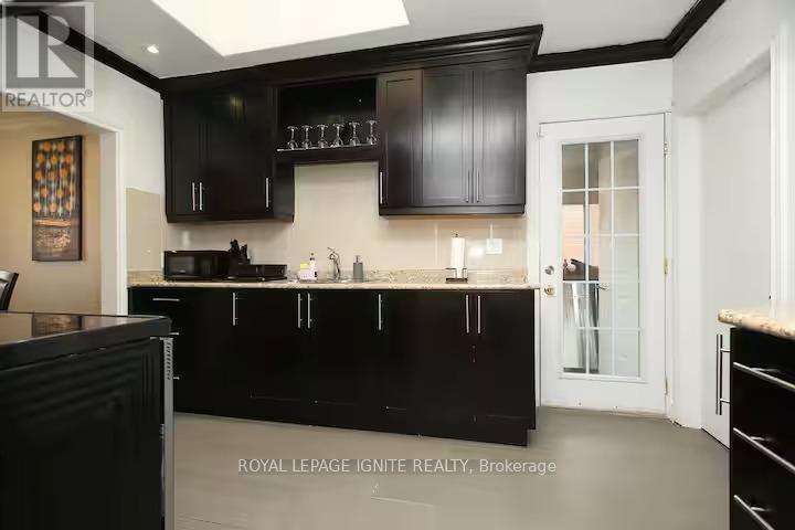 2 Waringstown Drive, Toronto (Wexford-Maryvale), Ontario  M1R 4H1 - Photo 7 - E12911886