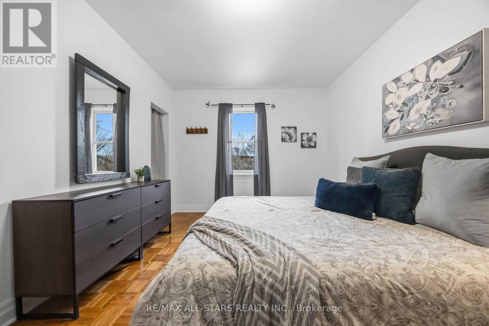 28 Hubert Avenue, Toronto, Ontario  M1K 1Z8 - Photo 8 - E12911926