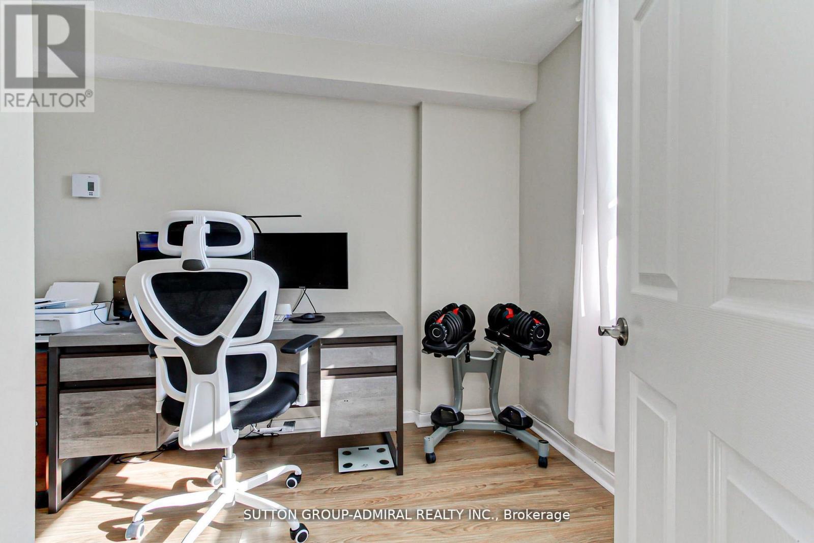 303 - 1 Royal Orchard Boulevard, Markham, Ontario  L3T 3C2 - Photo 21 - N12911770