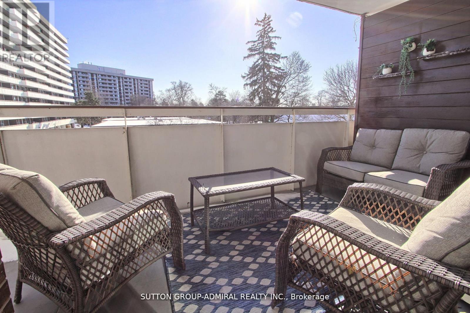 303 - 1 Royal Orchard Boulevard, Markham, Ontario  L3T 3C2 - Photo 34 - N12911770