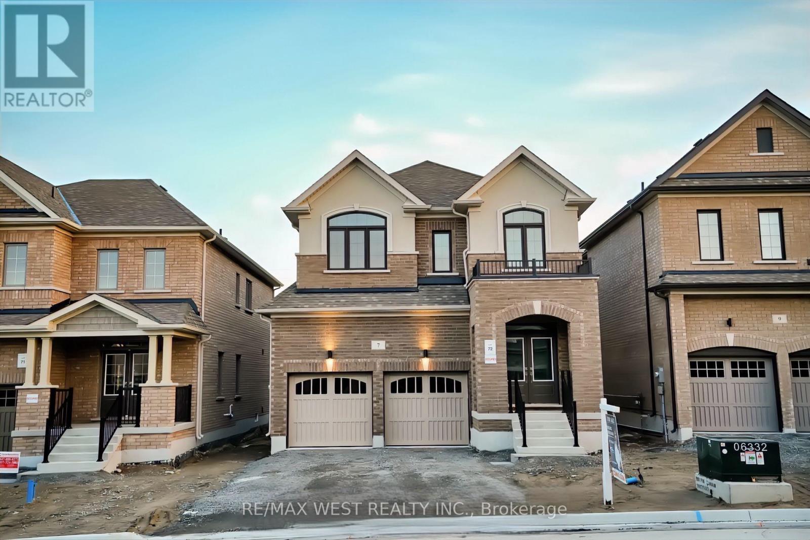 7 Stennett Drive, Georgina, Ontario  L4P 0J4 - Photo 31 - N12911782