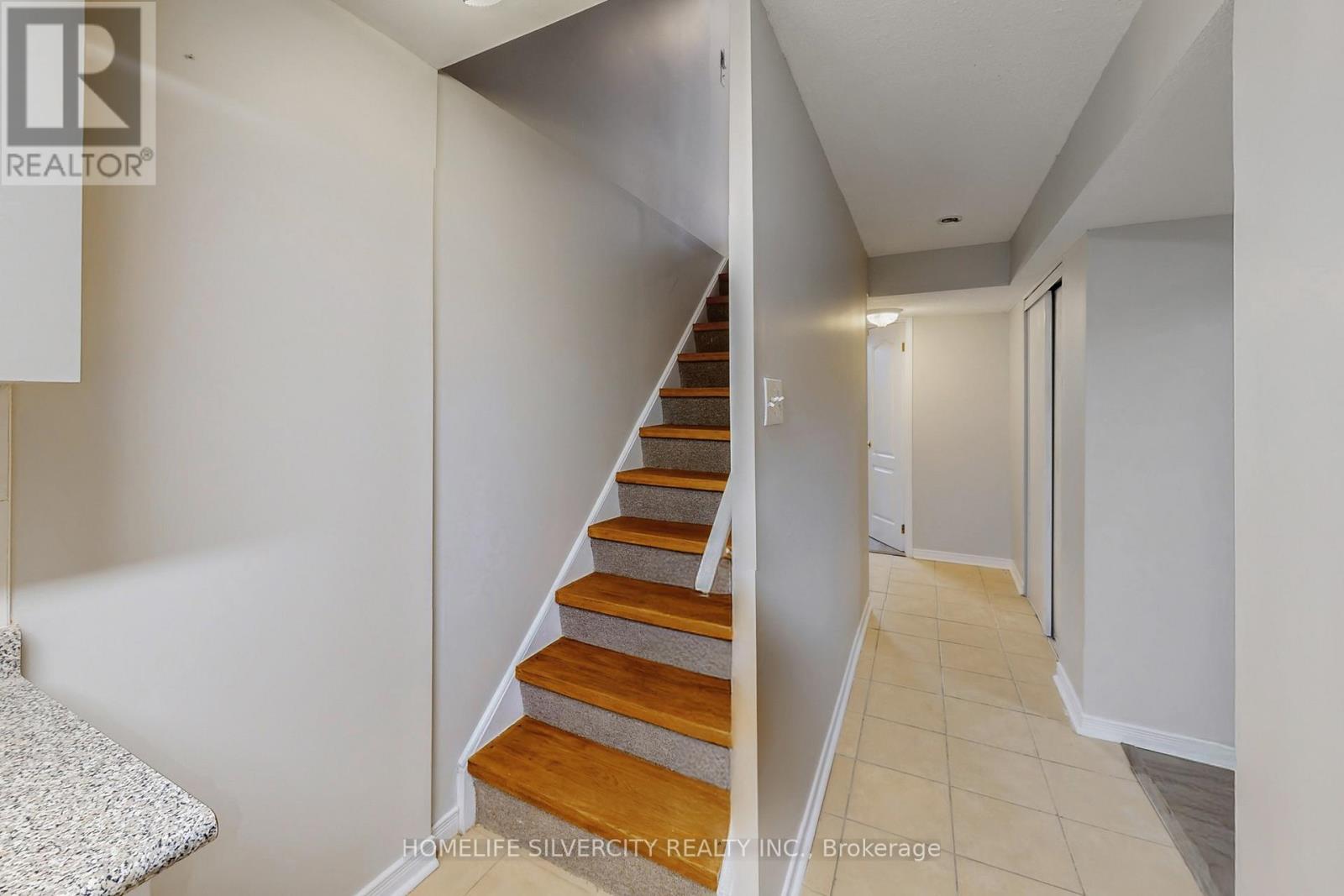 6 Rouge Fairway Street, Markham, Ontario  L3S 4H5 - Photo 34 - N12911824