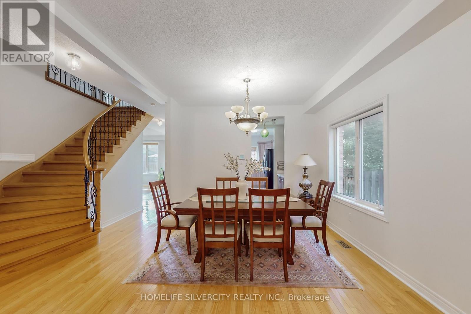 6 Rouge Fairway Street, Markham, Ontario  L3S 4H5 - Photo 6 - N12911824