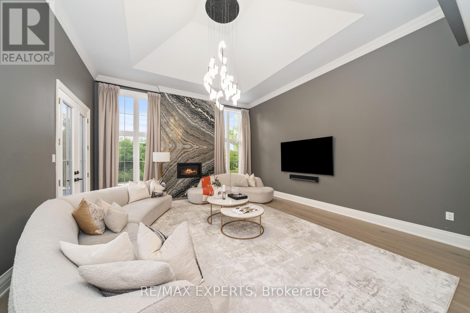 32 James Stokes Court, King, Ontario  L7B 1L6 - Photo 19 - N12911848