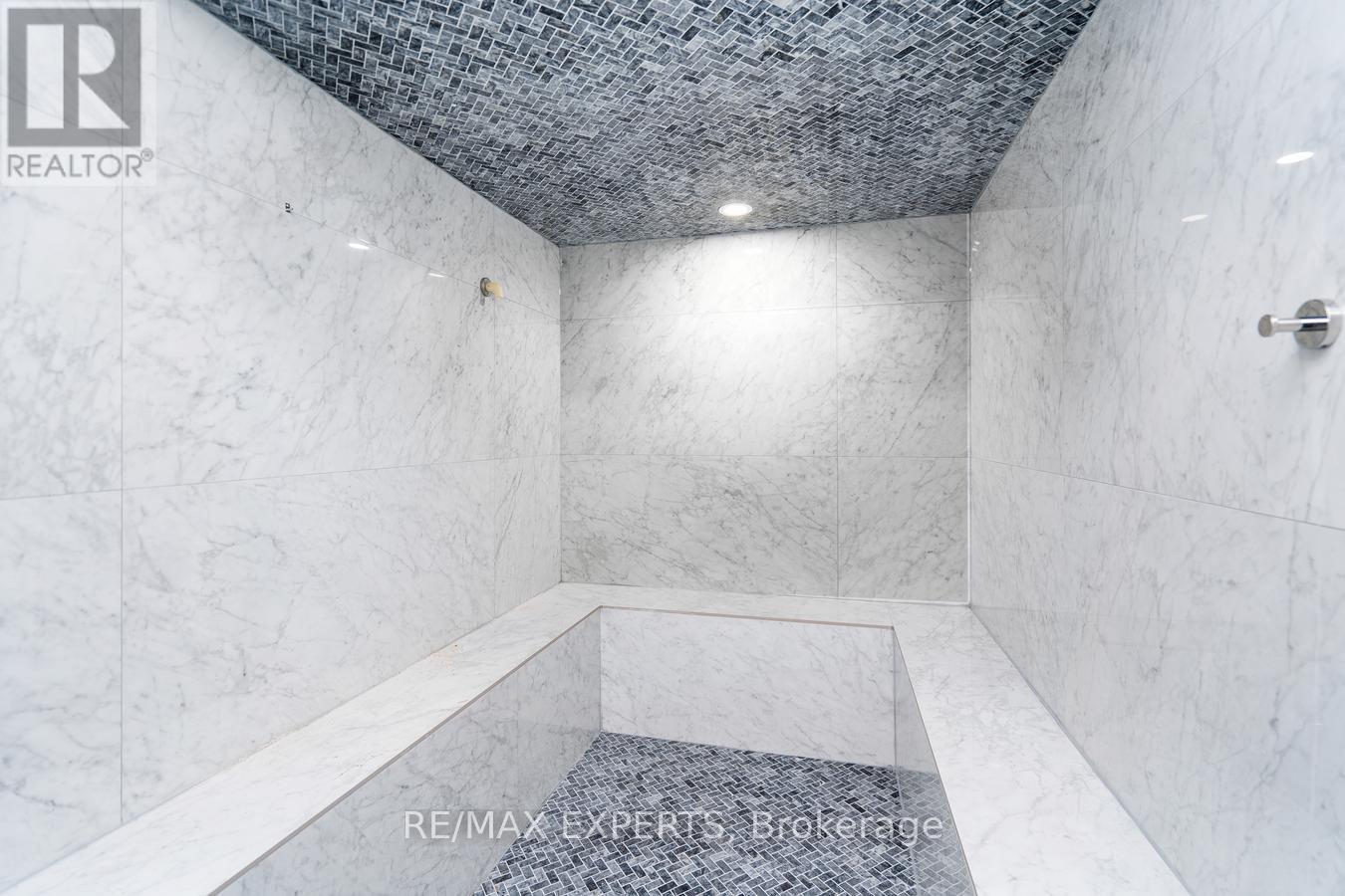 32 James Stokes Court, King, Ontario  L7B 1L6 - Photo 34 - N12911848