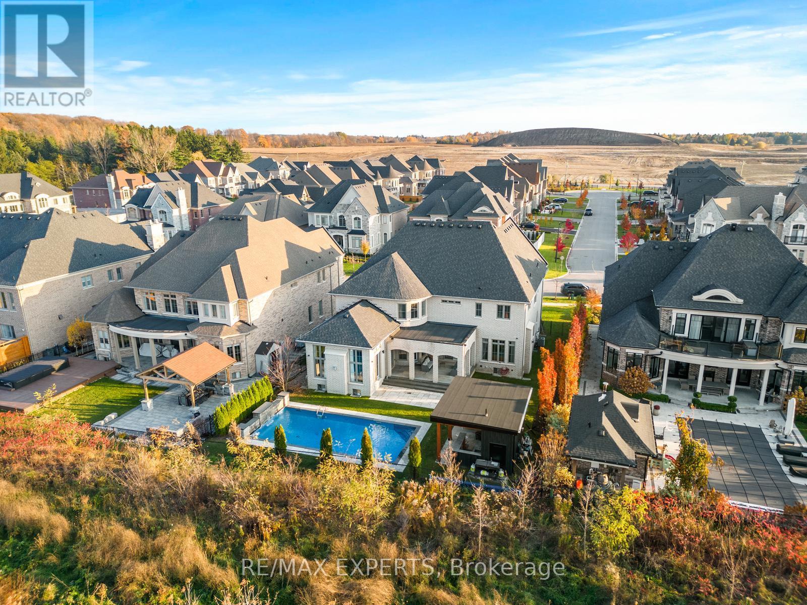 32 James Stokes Court, King, Ontario  L7B 1L6 - Photo 44 - N12911848