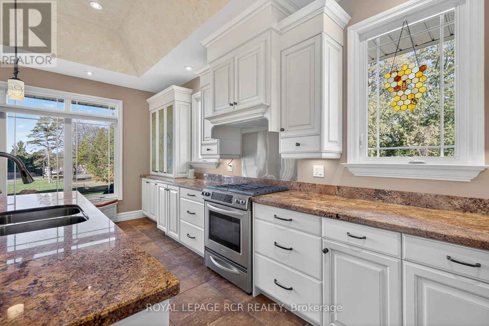 181 Queen Street S, New Tecumseth (Tottenham), Ontario  L0G 1W0 - Photo 10 - N12911890