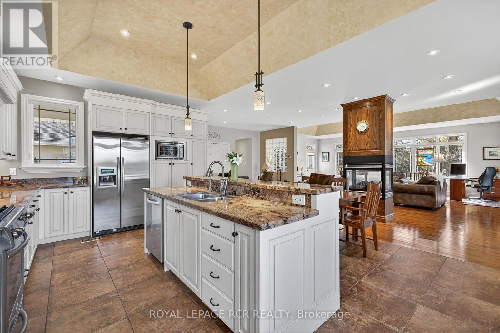 181 Queen Street S, New Tecumseth (Tottenham), Ontario  L0G 1W0 - Photo 11 - N12911890