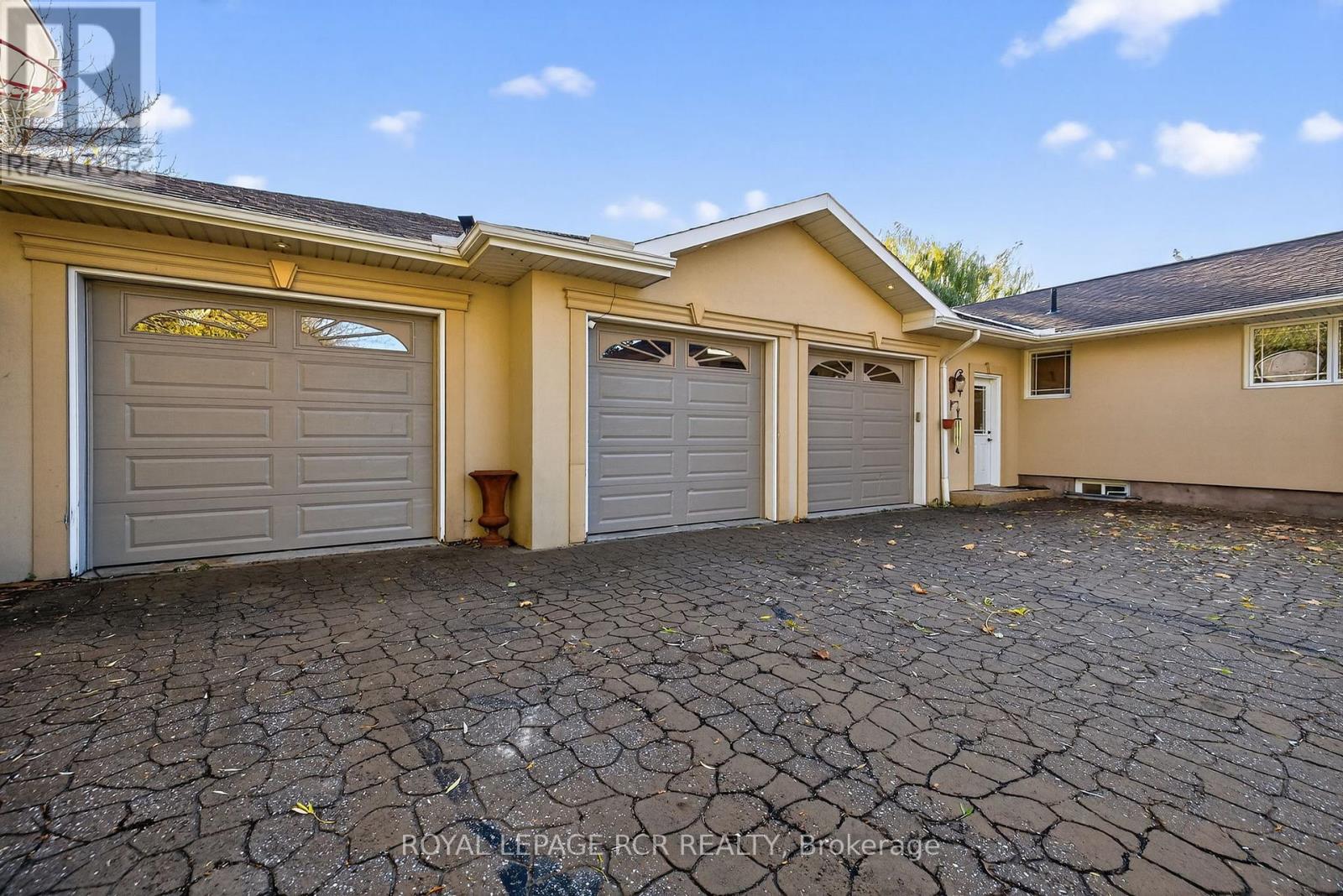 181 Queen Street S, New Tecumseth (Tottenham), Ontario  L0G 1W0 - Photo 41 - N12911890