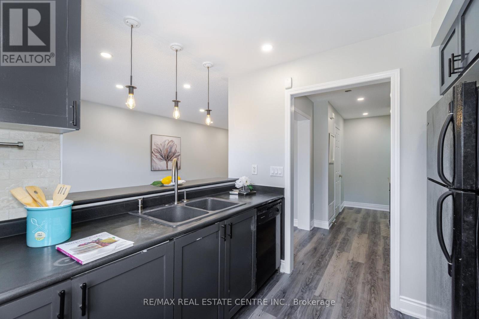 3034 Drumloch Avenue, Oakville (Bc Bronte Creek), Ontario  L6M 5H8 - Photo 12 - W12911734