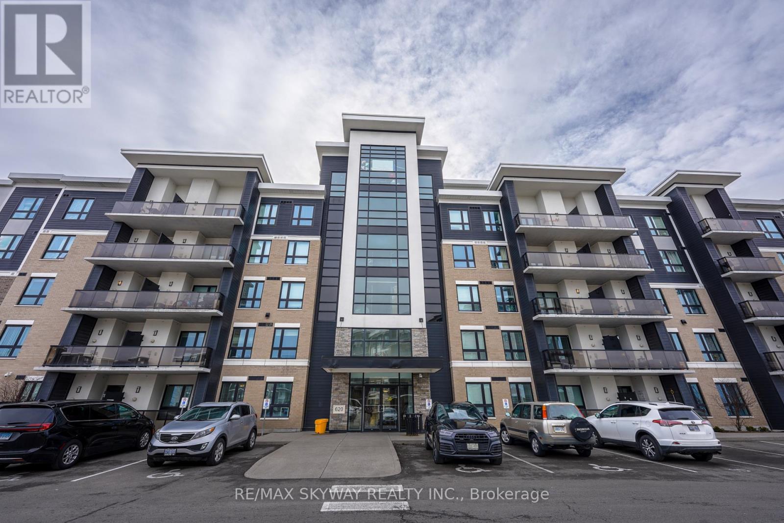 415 - 620 Sauve Street, Milton, Ontario  L9T 9A5 - Photo 2 - W12911748